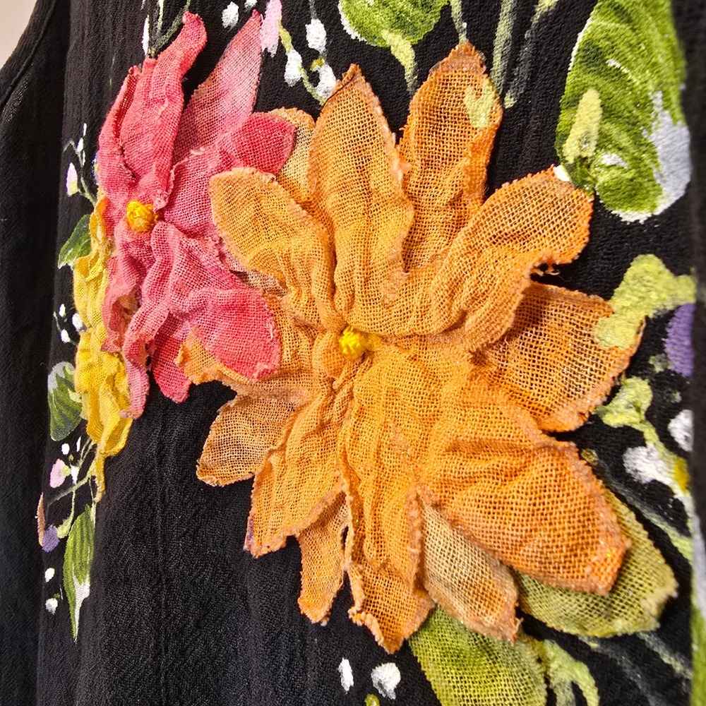 Vintage Black Tank Top with Hand-Painted Floral Motif - Picture 2 of 8